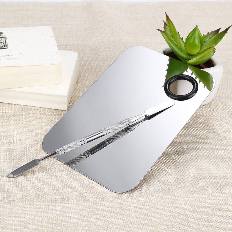 Mixing Pallette Makeup Stainless Steel 15cm + Spatula Mixing Pallette Makeup Stainless Steel 15cm + Spatula