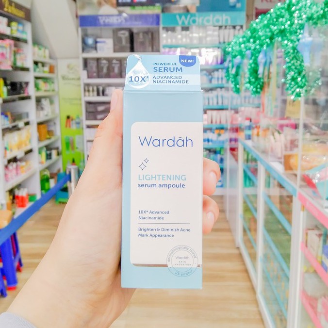 Wardah Lightening Serum Ampoule 30ml (Botol)