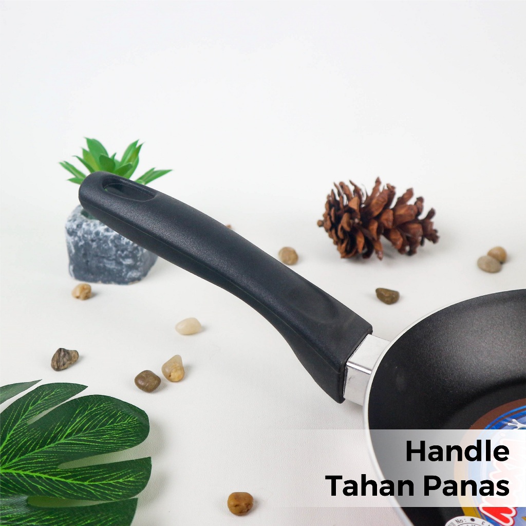 Maspion Maxim Valentino Teflon 20cm (Frypan Anti Lengket)