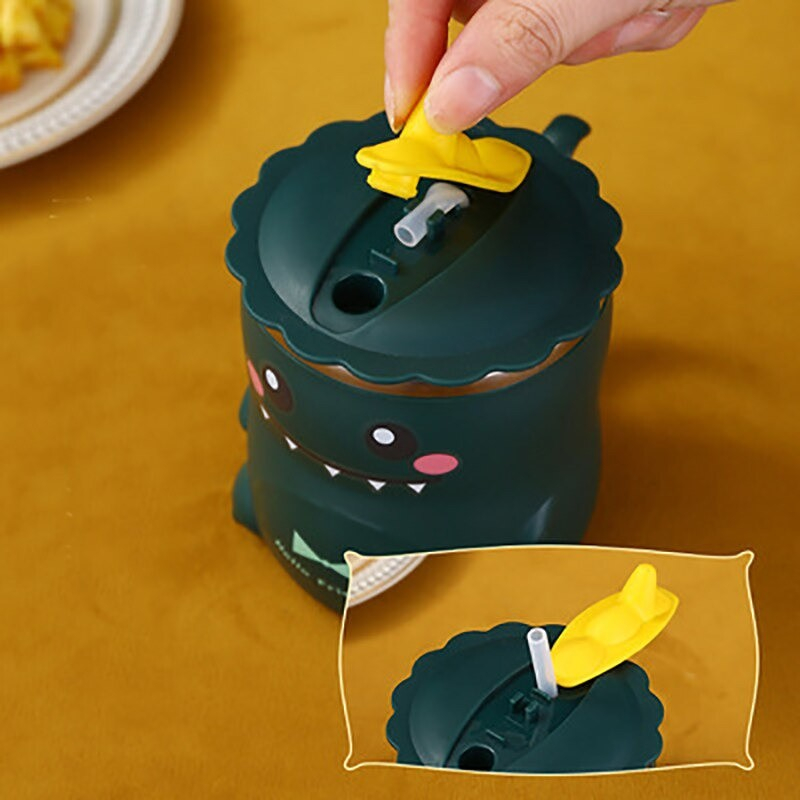 Mug Dino Cangkir Gelas Minum Anak + Sedotan 250ml