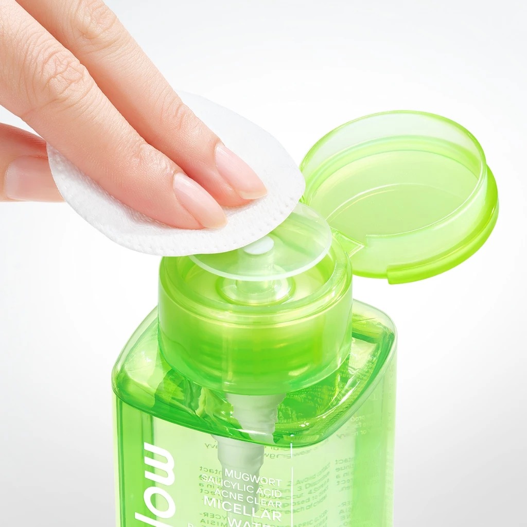 Glad 2 Glow Micellar Water - Mugwort Salicylic Acid Acne Clear 300ml