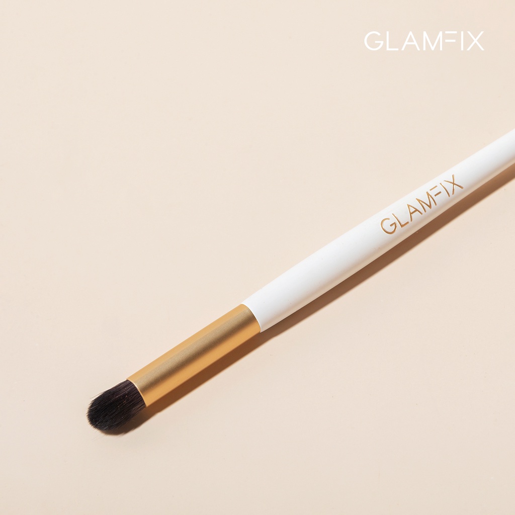 Glam Fix Eye Blending Brush